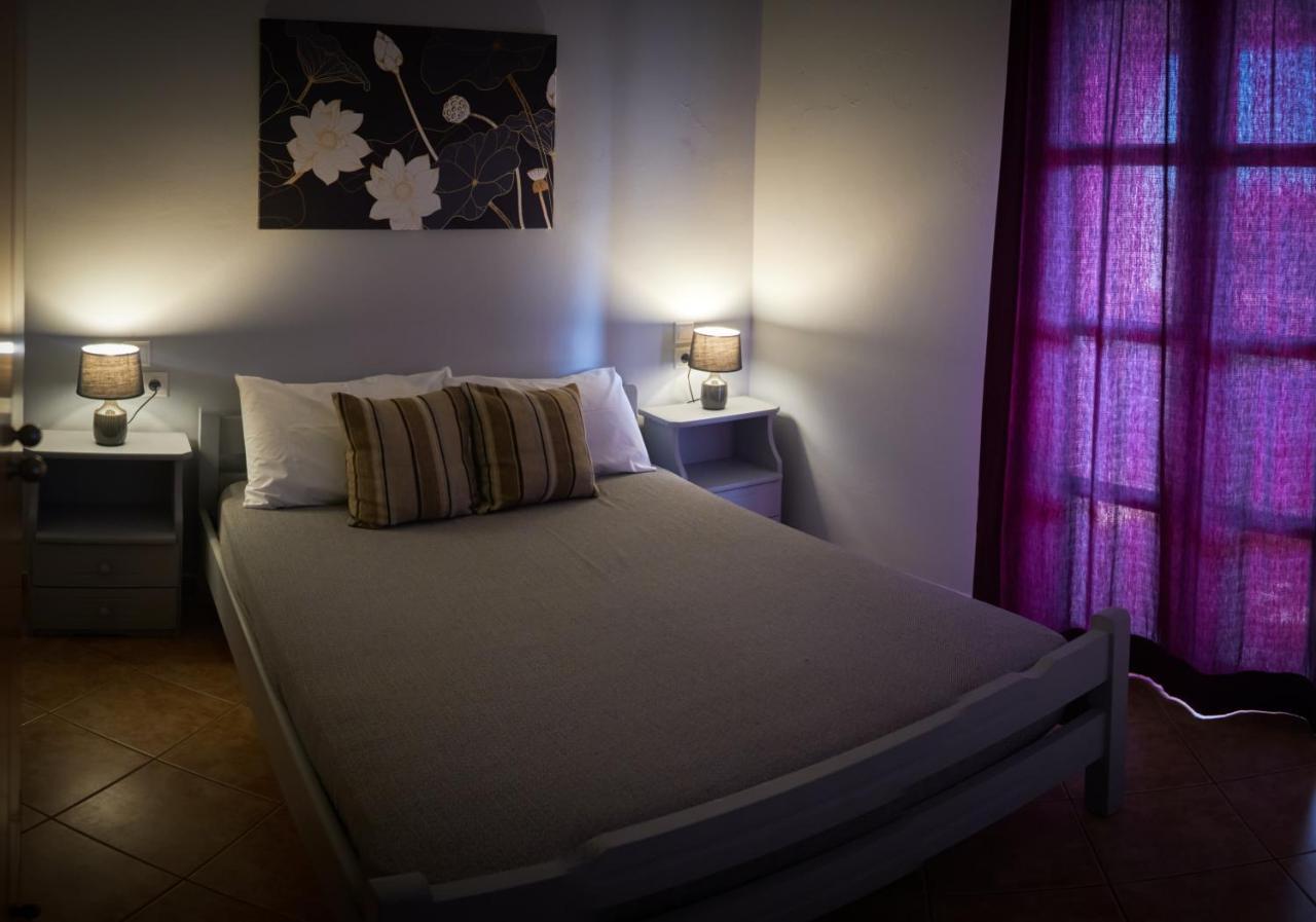 Vretti'S Apartment Fratsia Eksteriør billede